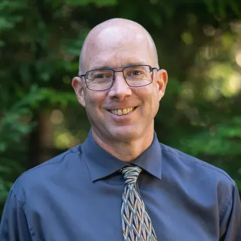 Headshot of Marc Ebenfield